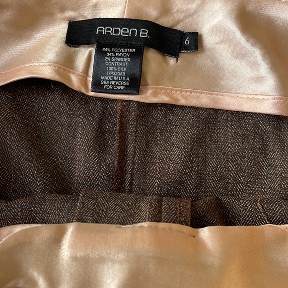 Arden B Pants - Picture 7 of 8